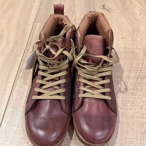 BED|STU Men's leather Chukka Boots in Burgundy with Tan Laces